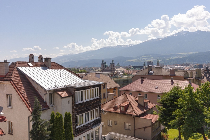 Imagen de los exteriores del Hotel Tautermann. Foto 12