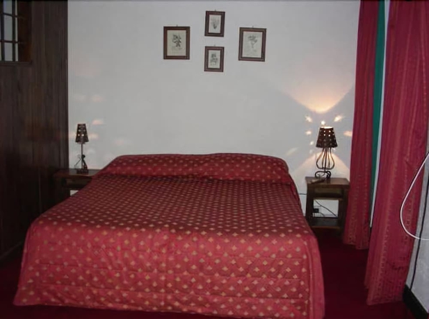 Imagen de la habitación del Hotel Tavernier. Foto 4