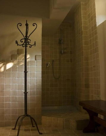 Imagen de la habitación del Hotel Tavernier. Foto 18