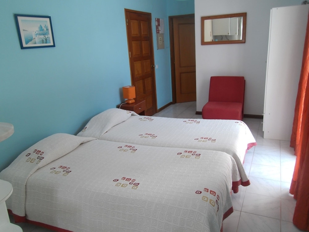 Imagen de la habitación del Hotel Tavira Garden. Foto 4