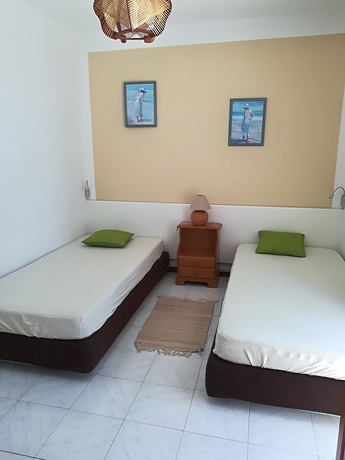 Imagen de la habitación del Hotel Tavira Garden. Foto 5