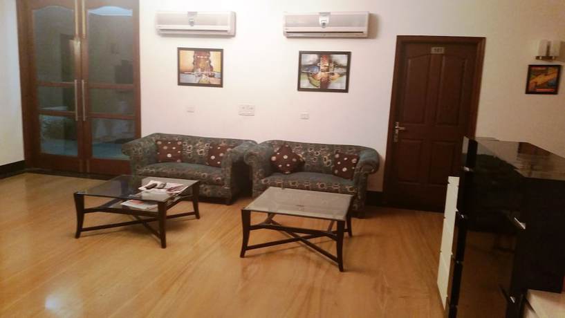 Imagen de los interiores del Hotel Tavisha Villa. Foto 15