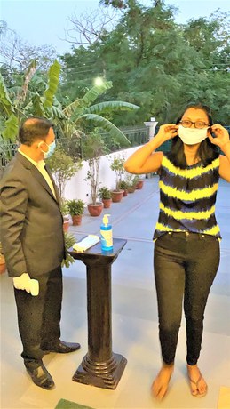Imagen de los interiores del Hotel Tavisha Villa. Foto 16