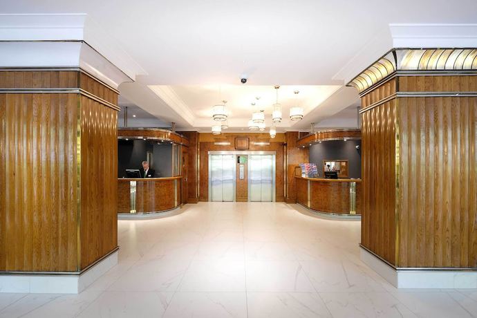 Imagen de los interiores del Hotel Tavistock. Foto 19