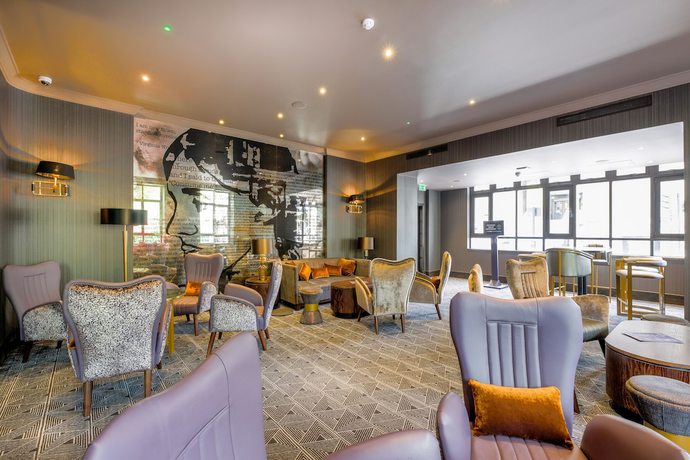 Imagen del bar/restaurante del Hotel Tavistock. Foto 7