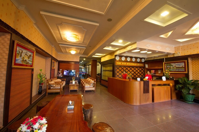 Imagen de los interiores del Hotel Taw Win Myanmar. Foto 17