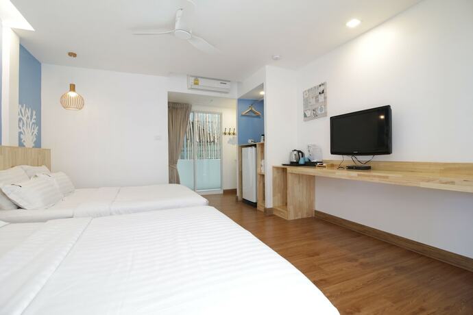 Imagen general del Hotel Tawaen Beach Resort. Foto 6