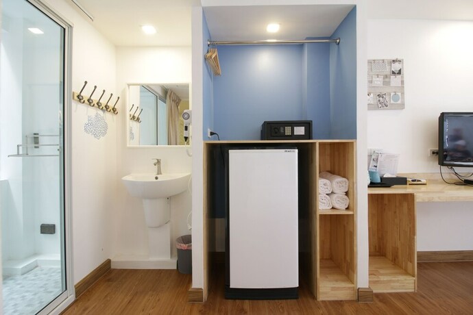 Imagen de la habitación del Hotel Tawaen Beach Resort. Foto 23