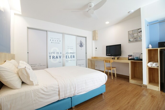 Imagen de la habitación del Hotel Tawaen Beach Resort. Foto 24
