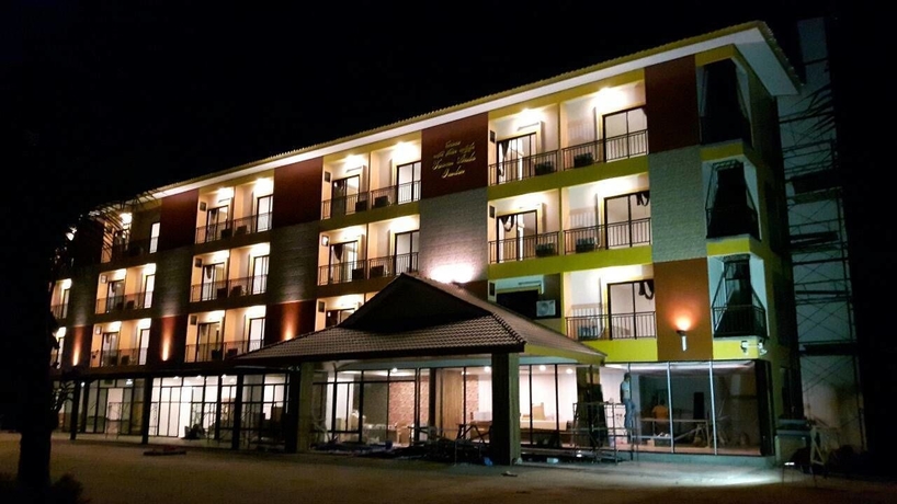 Imagen de los exteriores del Hotel Tawan Anda Garden. Foto 16