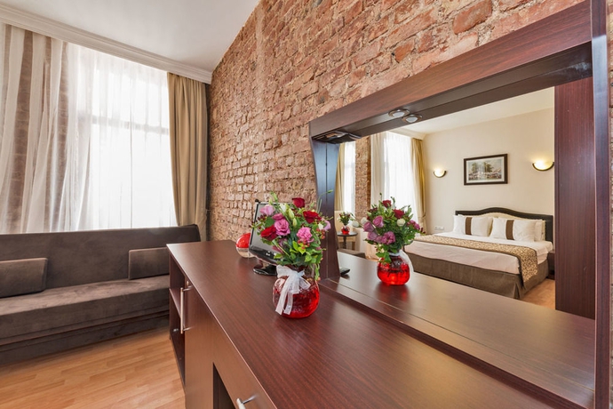 Imagen de los interiores del Hotel Taxim Marin. Foto 13