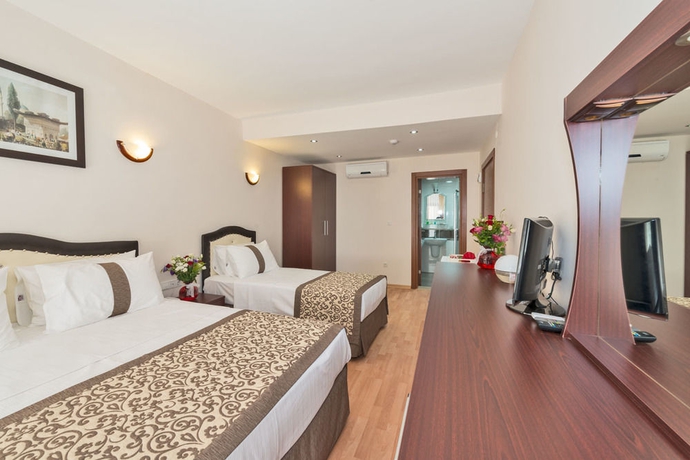 Imagen de la habitación del Hotel Taxim Marin. Foto 7