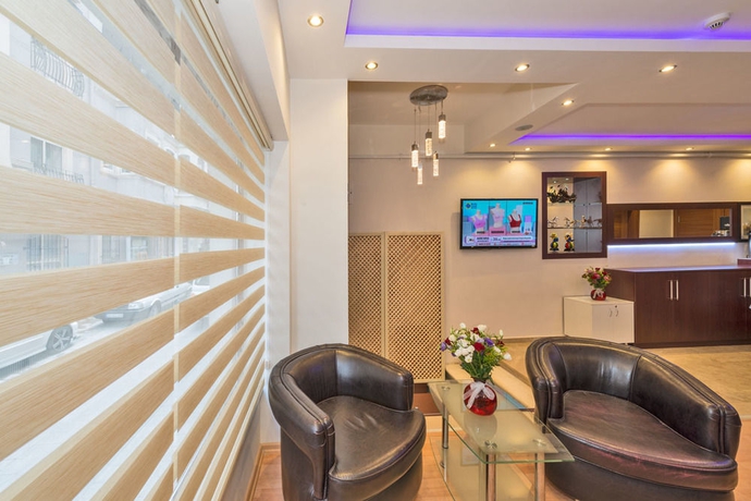 Imagen de los interiores del Hotel Taxim Marin. Foto 16