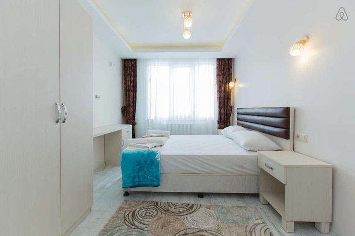 Imagen de la habitación del Hotel Taximum Suites. Foto 3