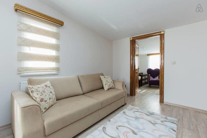 Imagen de la habitación del Hotel Taximum Suites. Foto 11