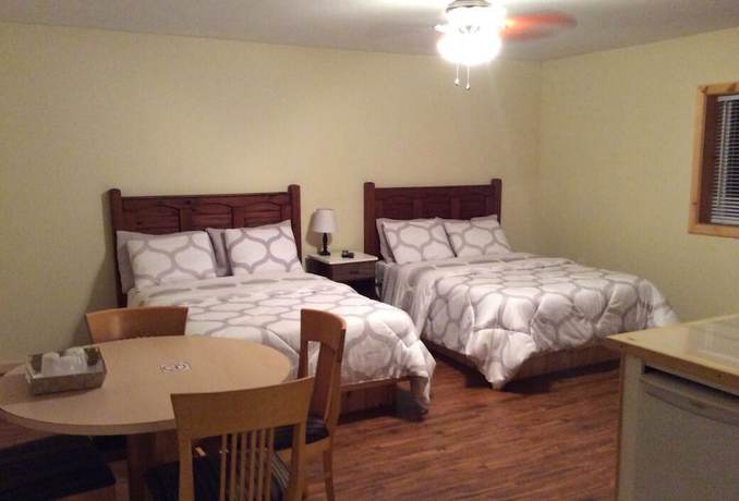 Imagen de la habitación del Hotel Tay Motel. Foto 3