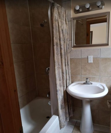 Imagen de la habitación del Hotel Tay Motel. Foto 5