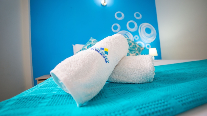 Imagen de la habitación del Hotel Taybo Beach. Foto 19