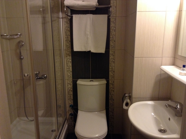 Imagen de la habitación del Hotel Tayhan. Foto 8