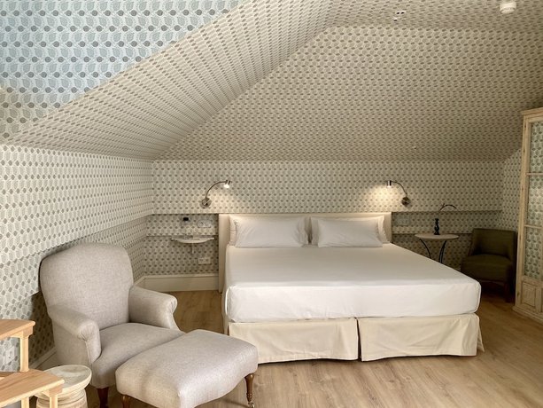 Imagen de la habitación del Hotel Tayko Sevilla. Foto 4