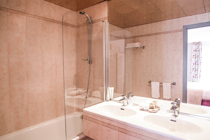 Imagen de la habitación del Hotel Taylor. Foto 7