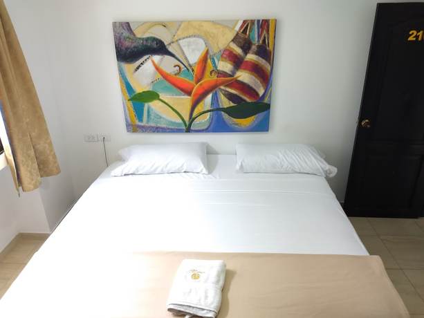 Imagen de la habitación del Hotel Tayromar. Foto 10