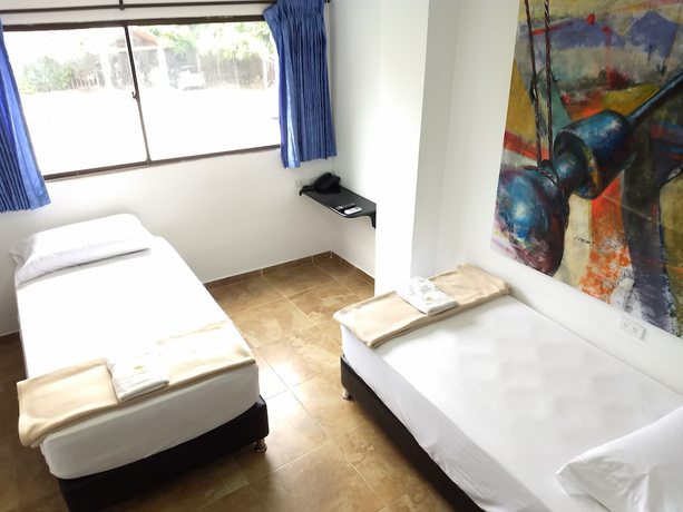 Imagen de la habitación del Hotel Tayromar. Foto 12