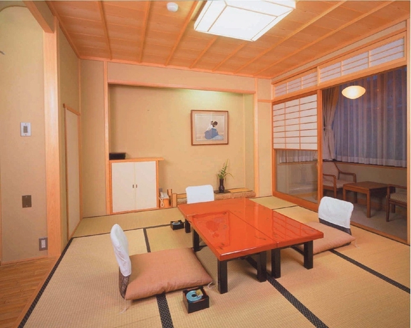 Imagen de la habitación del Hotel Tazuru. Foto 12