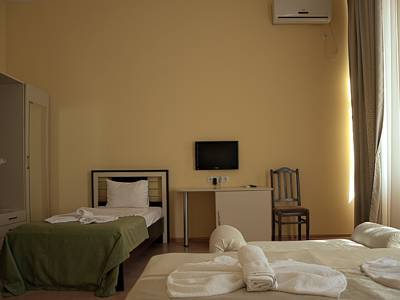 Imagen de la habitación del Hotel Tbilisi Garden. Foto 6