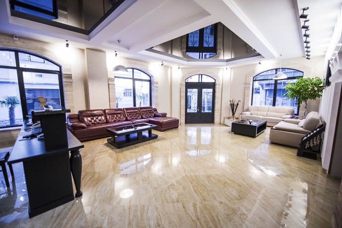 Imagen de los interiores del Hotel Tbilisi Inn. Foto 13