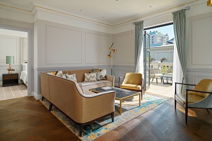 Imagen de la habitación del Hotel Tbilisi Marriott. Foto 4