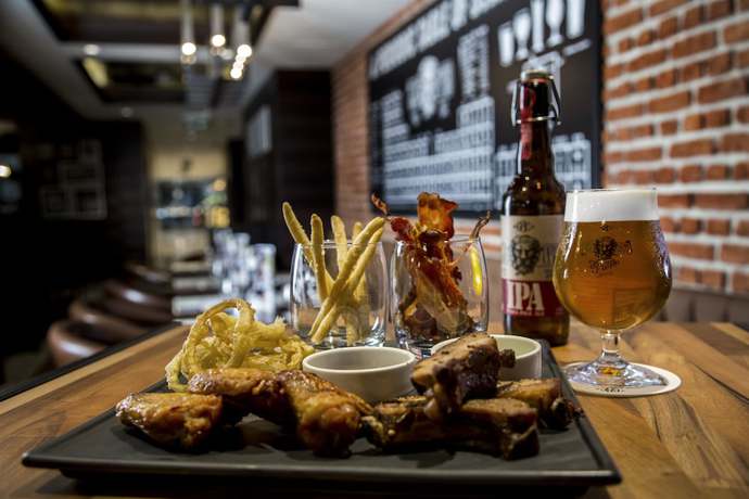 Imagen del bar/restaurante del Hotel Tbilisi Saburtalo By Mercure. Foto 6