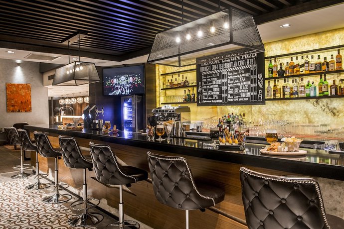 Imagen del bar/restaurante del Hotel Tbilisi Saburtalo By Mercure. Foto 7