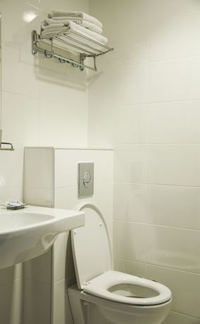 Imagen de la habitación del Hotel Tbilotel. Foto 7