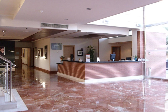 Imagen de los interiores del Hotel Tch. Foto 15