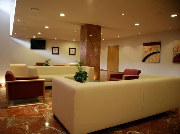 Imagen de los interiores del Hotel Tch. Foto 17