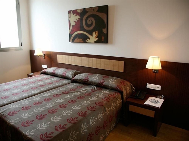 Imagen de la habitación del Hotel Tch. Foto 2