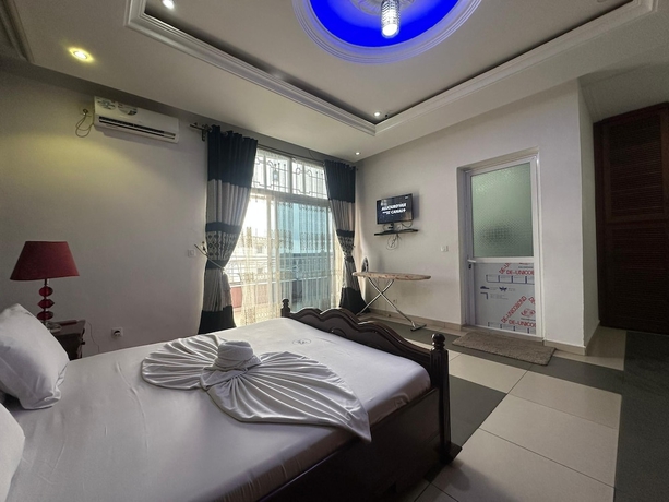 Imagen de la habitación del Hotel Tchinda Meli Residence. Foto 12