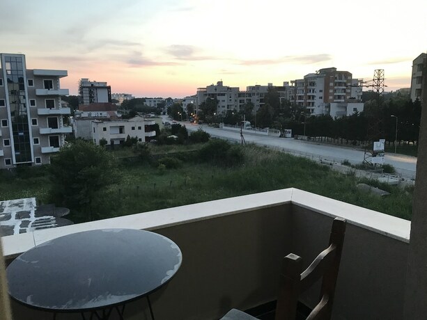 Imagen general del Hotel Te BujtinaandRestaurant. Foto 8