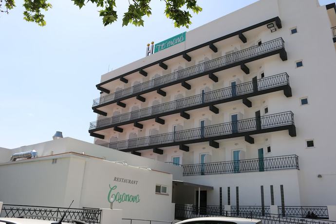 Imagen de los exteriores del Hotel Te Maná. Foto 19