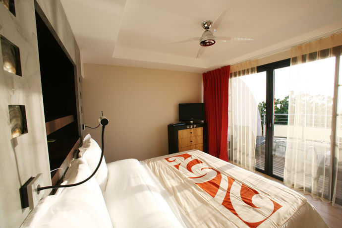 Imagen de los exteriores del Hotel Te Moana Tahiti Resort. Foto 8