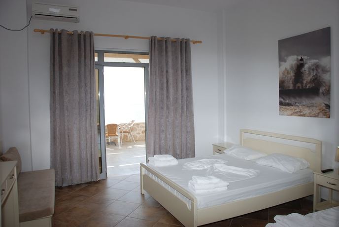 Imagen de la habitación del Hotel Te Stefi. Foto 17