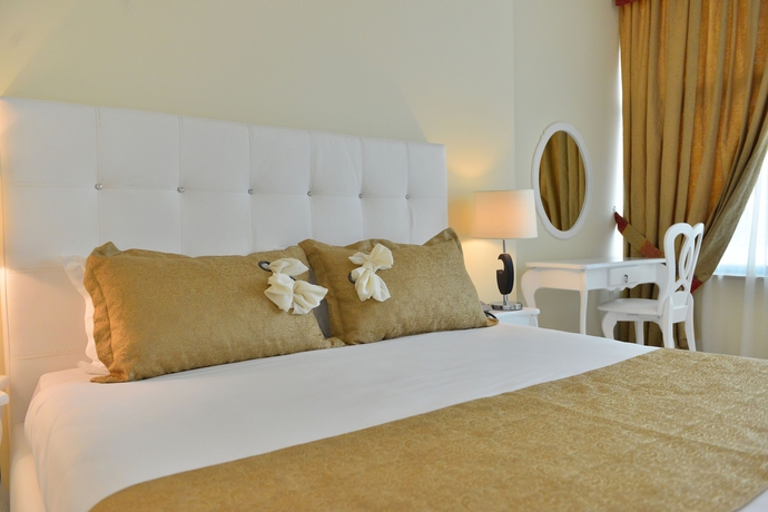 Imagen de la habitación del Hotel Te Stela Resort. Foto 7