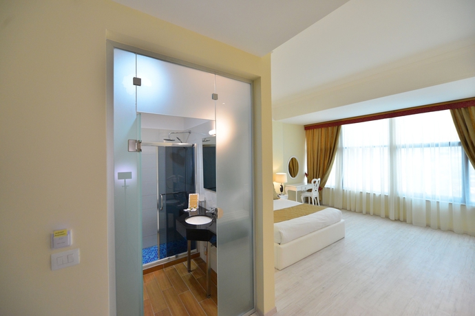 Imagen de la habitación del Hotel Te Stela Resort. Foto 8