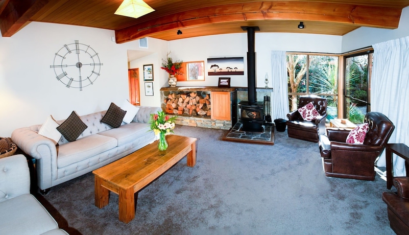 Imagen de los interiores del Hotel Te Wanaka Lodge. Foto 17