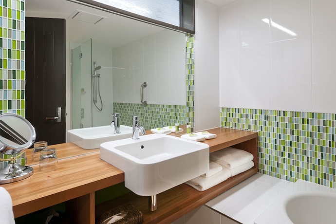 Imagen de la habitación del Hotel Te Waonui Forest Retreat. Foto 12