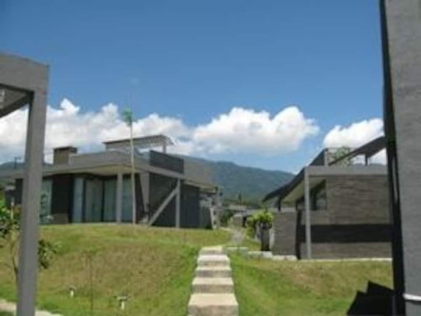 Imagen de los exteriores del Hotel Tea Garden Resort. Foto 18