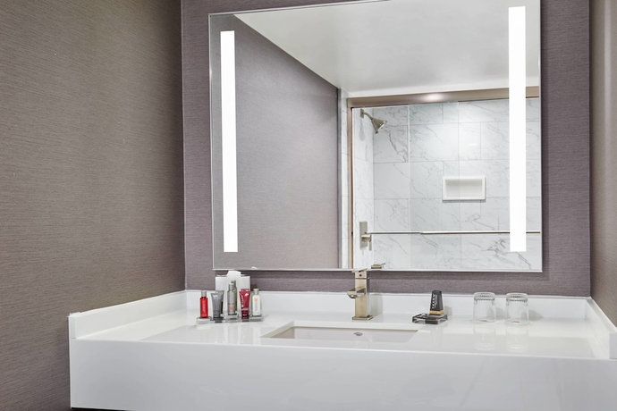 Imagen de la habitación del Hotel Teaneck Marriott at Glenpointe. Foto 15