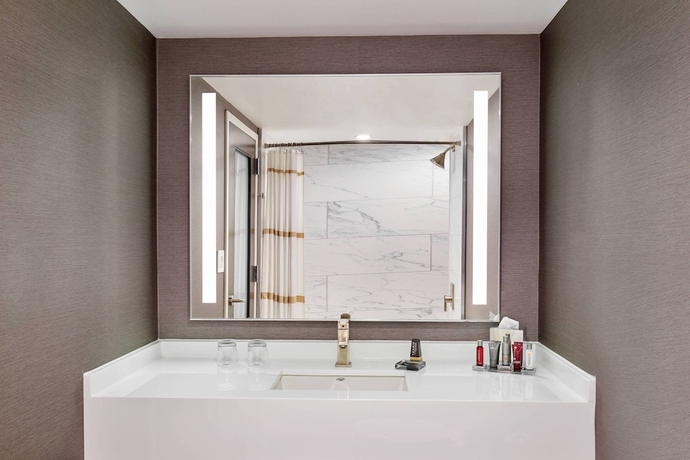 Imagen de la habitación del Hotel Teaneck Marriott at Glenpointe. Foto 16