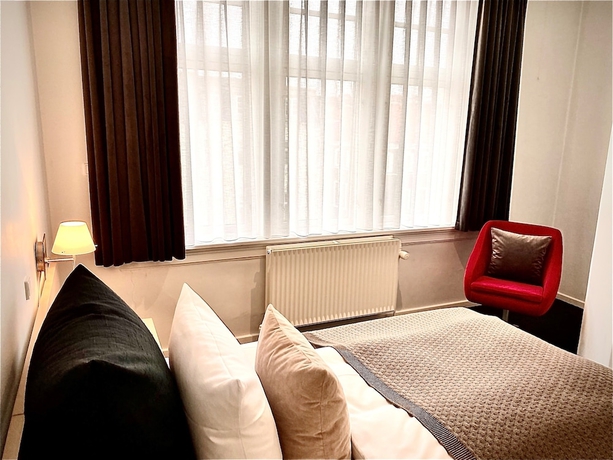 Imagen de la habitación del Hotel Teaterhotellet. Foto 8